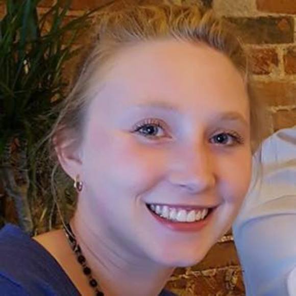 Meet your Posher, Anna - Picture 1 of 1